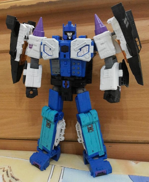 transformers titans return leader overlord